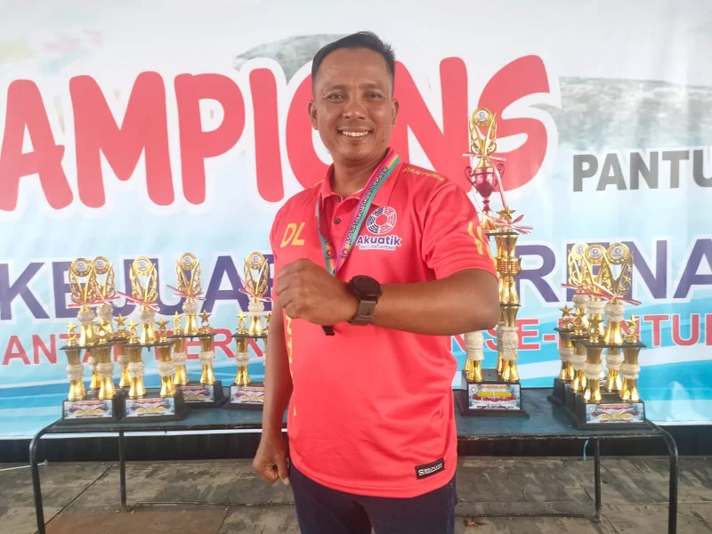 Keterangan Foto :
Dedy 