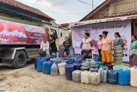 Relawan Teman Ganjar (Tegar) Brebes Membantu Masyarakat Memperoleh Akses Air Bersih