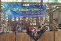 Foto: Sosialisasi Kedua Adinduk oleh Dindukcapil Banjarnegara dan DPRD, bersama Forkompincam Purwareja Klampok di Rawa Lutung Desa Pagak.