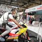Keterangan Foto 1 : Pertamina hadirkan pengalaman berkendara ala Moto GP di game simulator yang terdapat di booth Pertamina pada acara GIIAS 2025 di ICE BSD, Rabu (23/7/2025).