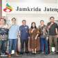 Ketua dan Pengurus IPDA berfoto bersama jajaran PT Jamkrida Jawa Tengah  usai  Audensi.(foto/doc.IPDA)