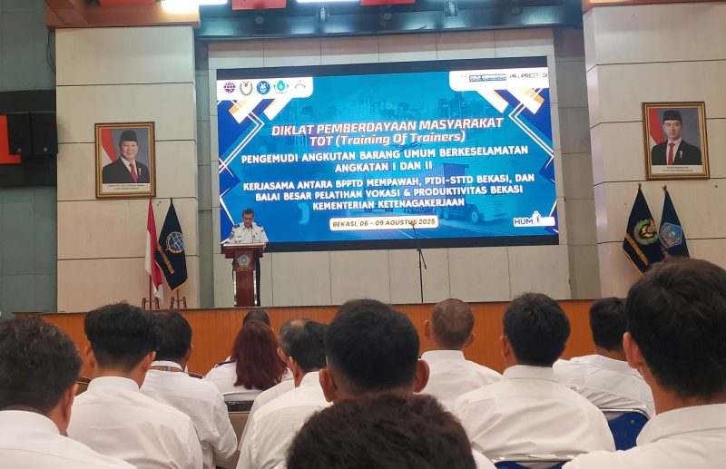 📷 Dokumentasi: Organisasi Sistim Komunikasi Pengemudi Nusantara (SISKOM-PN)