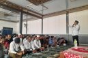 Puluhan Wargabinaan  mengikuti Manqib bertempat di masjid At Taqwa Lapas Brebes pada Kamis (4/12/2025). Fot: doc Lapas Brebes. 